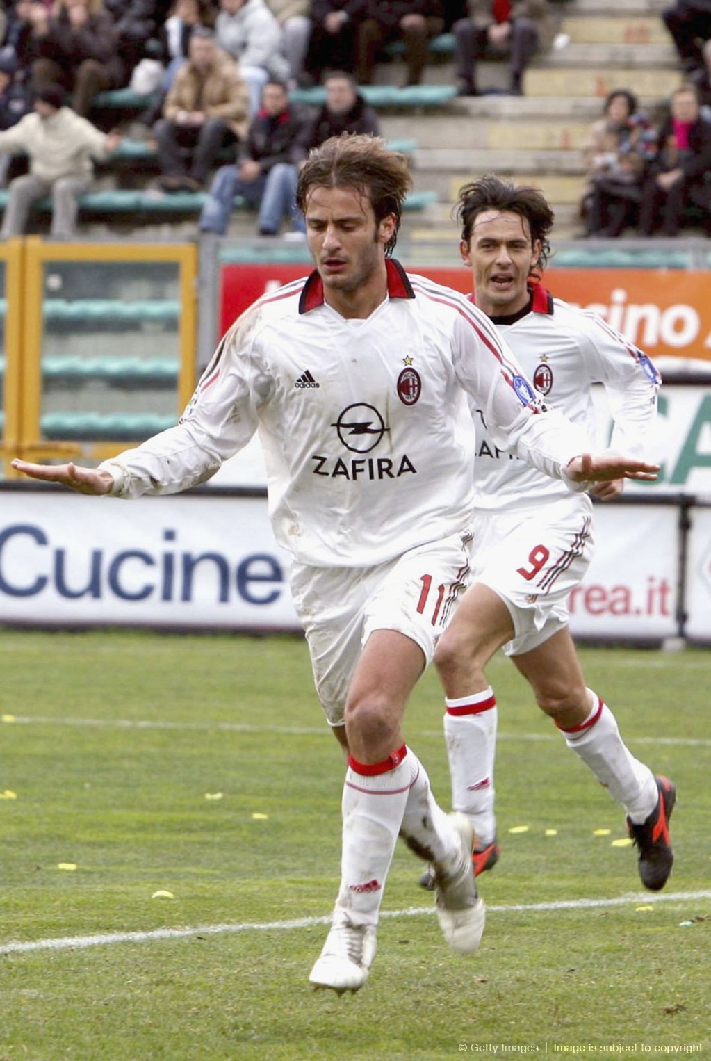 澳超半场：双方破门乏术，西悉尼流浪者暂0-0悉尼FC